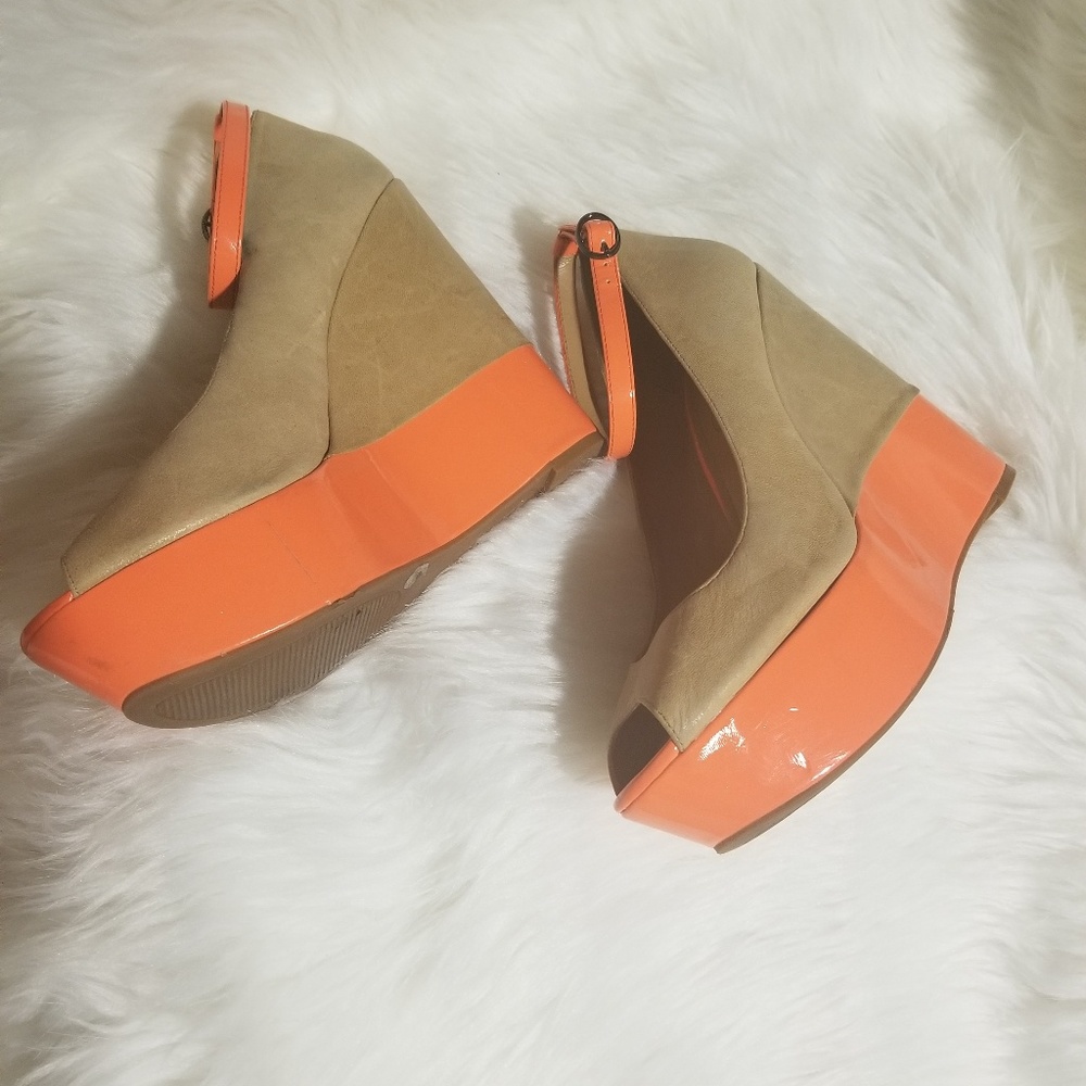 Jessica Simpson peep toe wedges